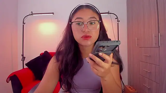 Snapshot of cloy_baby__ chatting on February 28, 2026, 11:43 am cloy baby online show from February 28, 2026, 11:43 am