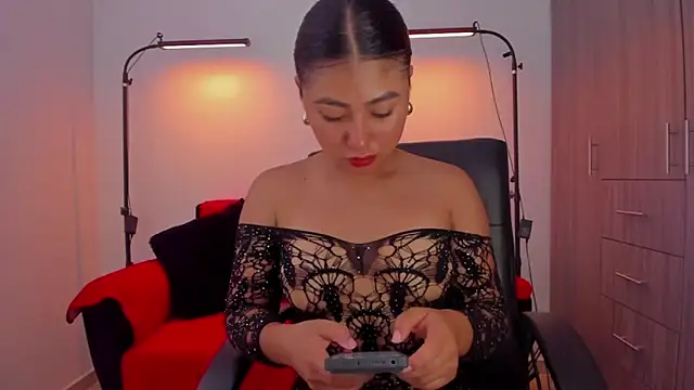 Snapshot of cloy_baby__ chatting on March 7, 2026, 11:38 am cloy baby online show from March 7, 2026, 11:38 am