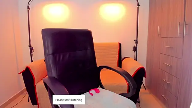 Snapshot of cloy_baby__ chatting on October 30, 2025, 10:35 am cloy baby online show from October 30, 2025, 10:35 am