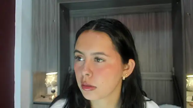 Snapshot of valerymeyerr chatting on May 23, 2026, 12:04 pm valerymeyerr online show from May 23, 2026, 12:04 pm