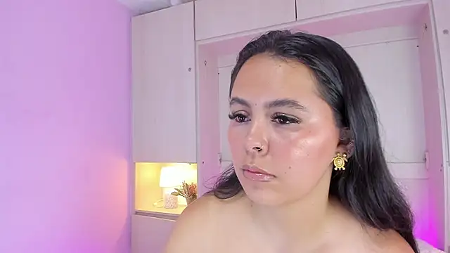 valerymeyerr online show from December 3, 2025, 4:13 am