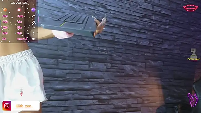 Snapshot of Lilith_Zen chatting on February 27, 2025, 4:02 am Lilith Zen online show from February 27, 2025, 4:02 am