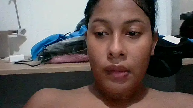 Kitra New online show from February 18, 2026, 11:12 pm