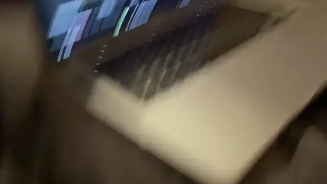 Snapshot of kameray12 chatting on March 17, 2025, 6:11 pm kameray12 online show from March 17, 2025, 6:11 pm