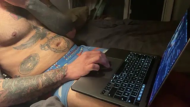 Snapshot of kameray12 chatting on March 12, 2025, 8:52 pm kameray12 online show from March 12, 2025, 8:52 pm