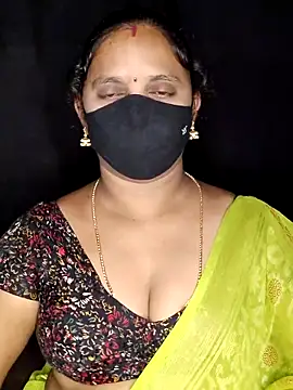 Snapshot of vintage-vibs chatting on April 15, 2026, 5:50 pm vintage-vibs online show from April 15, 2026, 5:50 pm