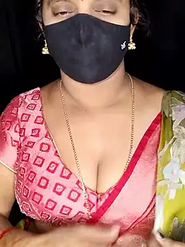 Snapshot of vintage-vibs chatting on March 16, 2026, 5:44 am vintage-vibs online show from March 16, 2026, 5:44 am