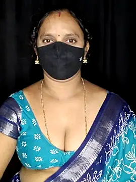 Snapshot of vintage-vibs chatting on March 18, 2026, 6:27 am vintage-vibs online show from March 18, 2026, 6:27 am