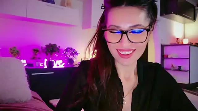 MissSmiley26 online show from March 5, 2026, 10:05 pm