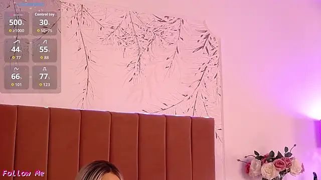 Snapshot of PinkySparks chatting on January 12, 2026, 7:42 pm PinkySparks online show from January 12, 2026, 7:42 pm