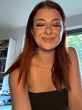 Mia-Minou online show from August 4, 2026, 4:55 pm