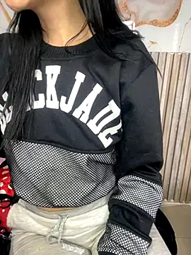 Snapshot of Isabella_21x chatting on October 27, 2025, 11:22 am Isabella 21x online show from October 27, 2025, 11:22 am