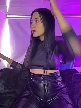 Snapshot of Isabella_21x chatting on June 2, 2026, 12:49 pm Isabella 21x online show from June 2, 2026, 12:49 pm