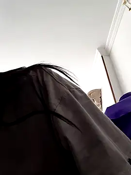 Snapshot of Isabella_21x chatting on November 1, 2025, 11:48 am Isabella 21x online show from November 1, 2025, 11:48 am