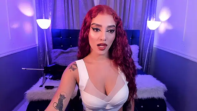 Snapshot of hallsredd chatting on January 18, 2025, 9:45 pm hallsredd online show from January 18, 2025, 9:45 pm