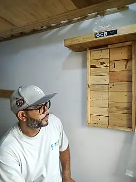 Snapshot of Daos69 chatting on February 17, 2026, 9:12 pm Daos69 online show from February 17, 2026, 9:12 pm