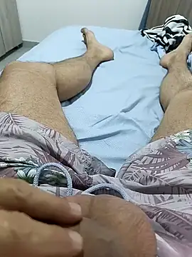 Snapshot of George197845 chatting on December 21, 2025, 8:53 pm George197845 online show from December 21, 2025, 8:53 pm