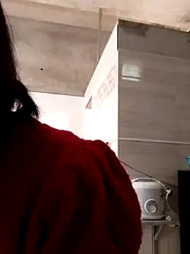 Snapshot of Aninyin22 chatting on November 30, 2025, 12:33 am Aninyin22 online show from November 30, 2025, 12:33 am