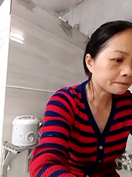 Snapshot of Aninyin22 chatting on March 5, 2026, 1:57 am Aninyin22 online show from March 5, 2026, 1:57 am