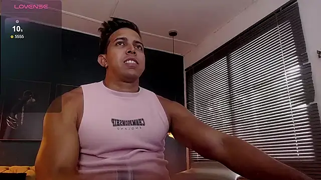 Snapshot of randy_paterman_ chatting on November 28, 2025, 7:14 pm randy paterman online show from November 28, 2025, 7:14 pm