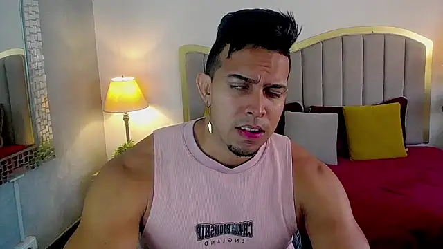 Snapshot of randy_paterman_ chatting on March 21, 2025, 1:23 pm randy paterman online show from March 21, 2025, 1:23 pm