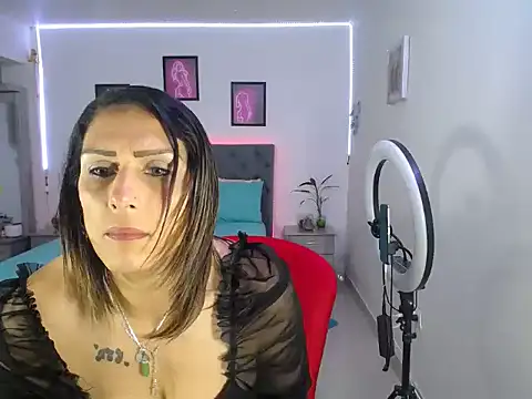 Corina hot online show from May 30, 2026, 8:47 pm