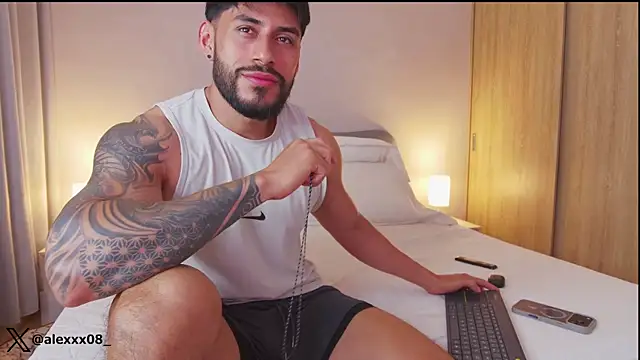 alexxxmachine online show from April 6, 2026, 11:17 pm