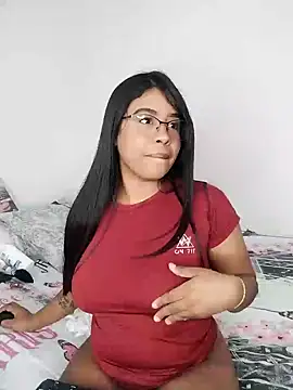 Fanny Klean online show from January 21, 2025, 2:26 pm