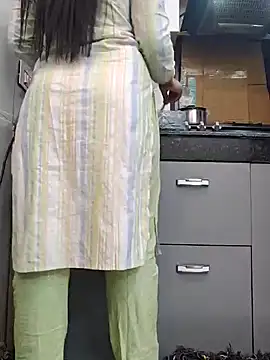 Manpreet kaur21 online show from February 2, 2025, 1:19 pm