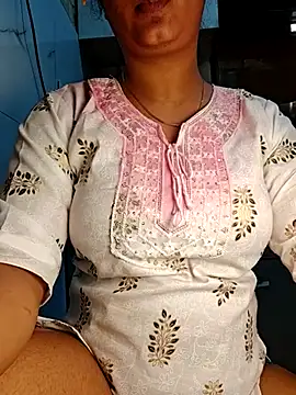 Snapshot of Manpreet_kaur21 chatting on March 4, 2026, 5:59 am Manpreet kaur21 online show from March 4, 2026, 5:59 am