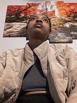 Snapshot of KimiAqua chatting on December 21, 2025, 4:03 am KimiAqua online show from December 21, 2025, 4:03 am