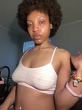 KimiAqua online show from February 12, 2026, 10:31 pm