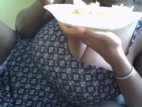 Snapshot of Sweet_Candy08 chatting on December 2, 2025, 6:26 am Sweet Candy08 online show from December 2, 2025, 6:26 am