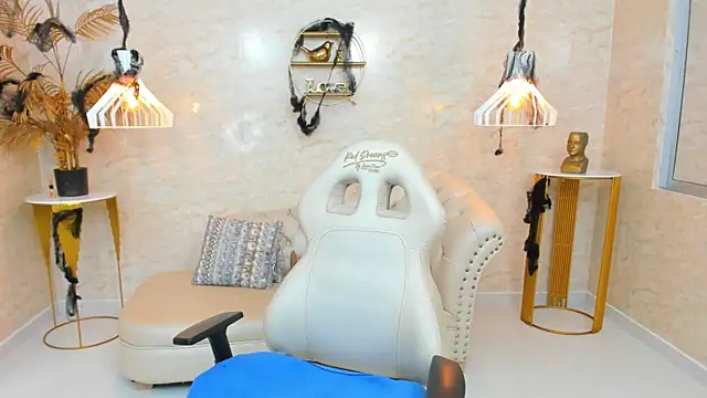 Snapshot of LYA_SWEETX chatting on October 19, 2025, 3:53 am LYA SWEETX online show from October 19, 2025, 3:53 am