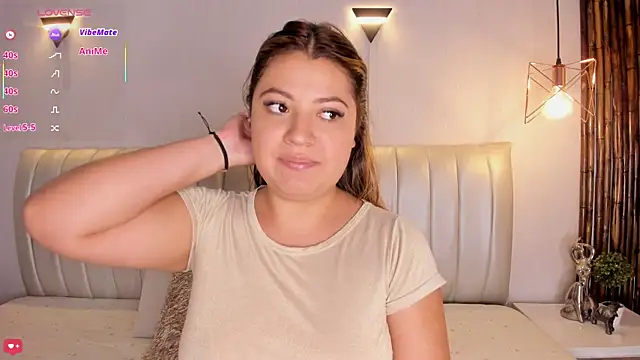 Zuzu sweet online show from December 2, 2025, 7:04 pm