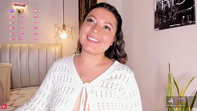 Snapshot of Zuzu_sweet chatting on May 4, 2026, 7:28 pm Zuzu sweet online show from May 4, 2026, 7:28 pm