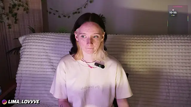 LimaLexxx online show from December 19, 2025, 5:26 pm