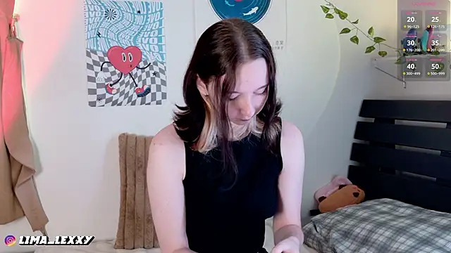 LimaLexxx online show from March 8, 2026, 1:22 am