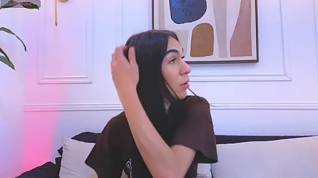 Mia thompson 19 online show from February 23, 2026, 7:14 pm