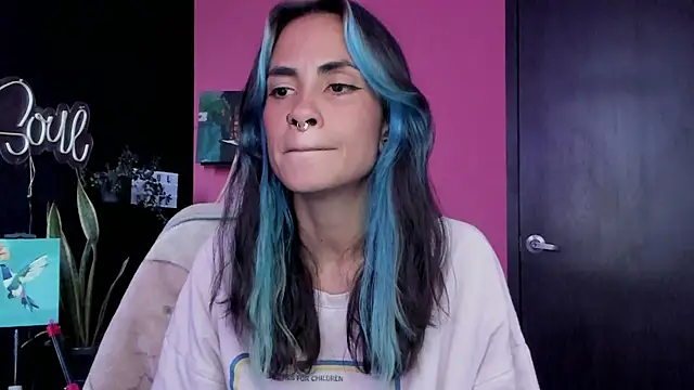 Snapshot of Juanadearco5 chatting on December 15, 2025, 9:31 pm Juanadearco5 online show from December 15, 2025, 9:31 pm