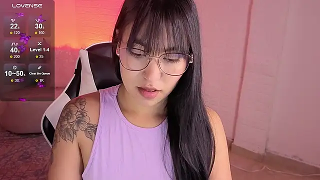 marilin a online show from December 15, 2025, 10:26 pm