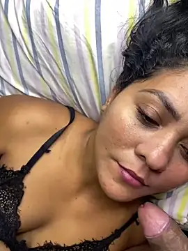 Snapshot of mayemarc chatting on September 11, 2025, 6:41 pm mayemarc online show from September 11, 2025, 6:41 pm