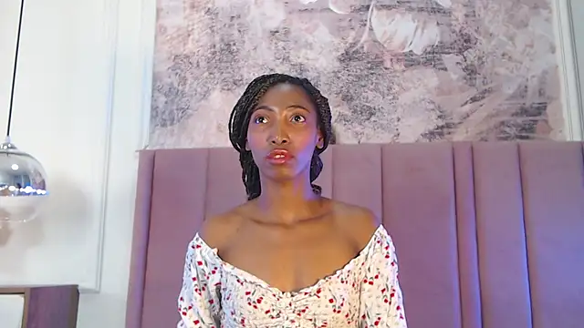 Snapshot of SabrinaDevill chatting on May 8, 2026, 1:04 pm SabrinaDevill online show from May 8, 2026, 1:04 pm
