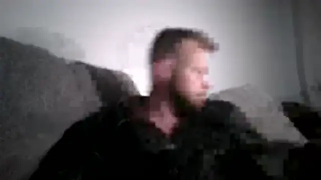 Snapshot of W1LBURN chatting on June 15, 2026, 12:33 am W1LBURN online show from June 15, 2026, 12:33 am