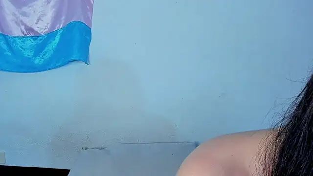 Snapshot of elizabethtaylorxxx chatting on June 27, 2026, 8:26 pm elizabethtaylorxxx online show from June 27, 2026, 8:26 pm