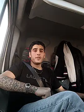 Snapshot of arenn1997 chatting on November 27, 2025, 1:11 pm arenn1997 online show from November 27, 2025, 1:11 pm