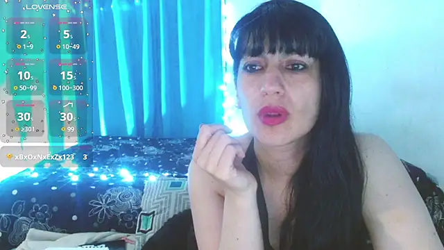 Snapshot of cristina_connor chatting on February 14, 2025, 3:43 am cristina connor online show from February 14, 2025, 3:43 am