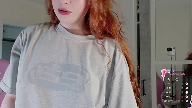 Snapshot of cinnabon_girls chatting on February 6, 2026, 10:33 am cinnabon girls online show from February 6, 2026, 10:33 am