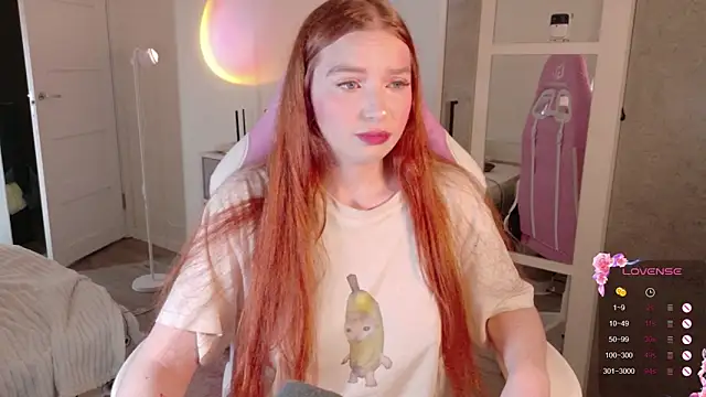 Snapshot of cinnabon_girls chatting on December 19, 2025, 11:40 pm cinnabon girls online show from December 19, 2025, 11:40 pm