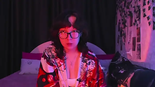 Snapshot of dreamgirllovee chatting on September 14, 2025, 9:26 pm dreamgirllovee online show from September 14, 2025, 9:26 pm